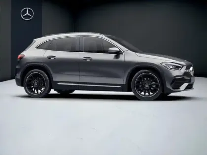 Photo 15 Mercedes GLA 200