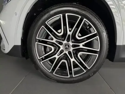 Photo 8 Mercedes GLA 200 AMG Exclusive Design