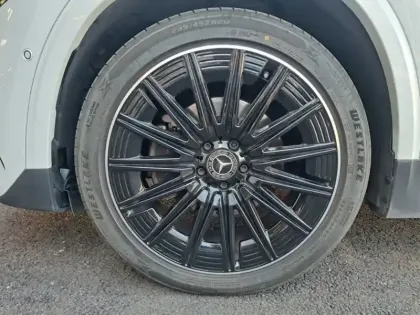 Photo 8 Mercedes GLA 200 d AMG Line