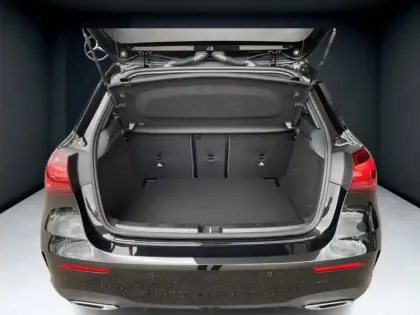 Photo 9 Mercedes Classe A 200 d Edition 140