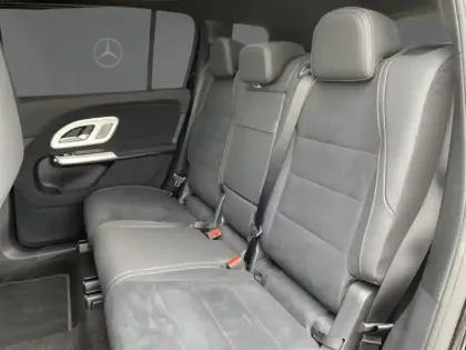 Photo 16 Mercedes GLB 200 AMG Line