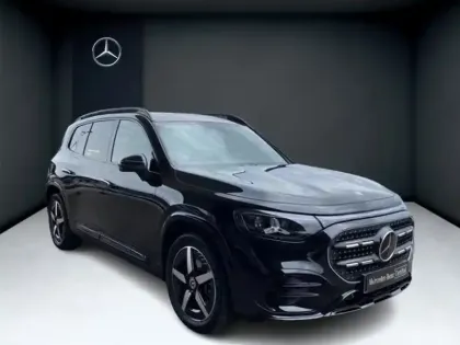 Photo 6 Mercedes GLB 200 AMG Line