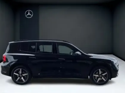 Photo 5 Mercedes GLB 200 AMG Line
