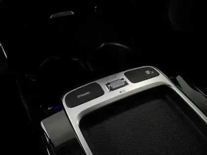 Photo 15 Mercedes Classe A 200 AMG Line