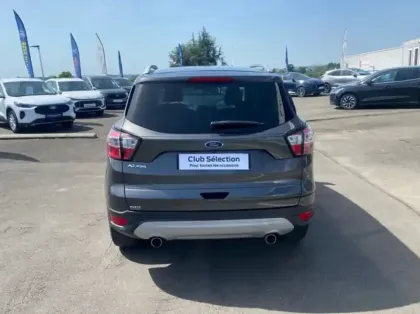 Photo 24 Ford Kuga 2.0 TDCi 150ch Stop&Start Titanium 4x2 Euro6.2