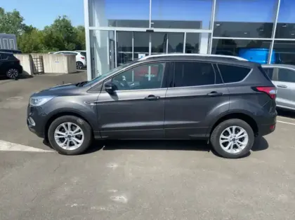 Photo 23 Ford Kuga 2.0 TDCi 150ch Stop&Start Titanium 4x2 Euro6.2