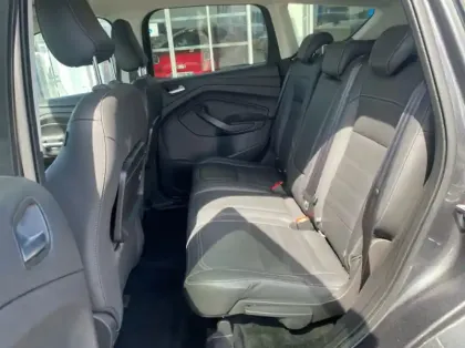 Photo 8 Ford Kuga 2.0 TDCi 150ch Stop&Start Titanium 4x2 Euro6.2