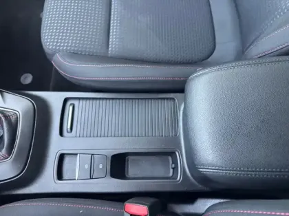Photo 19 Ford Focus 1.0 EcoBoost 125ch ST-Line