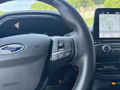 Photo 20 Ford Focus 1.0 EcoBoost 125ch ST-Line