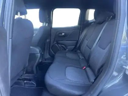 Photo 14 Jeep Renegade  1.3 Turbo T4 240ch 4xe Trailhawk AT6