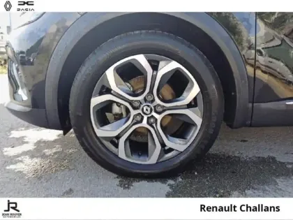 Photo 7 Renault Captur  1.6 E-Tech hybride 145ch Techno