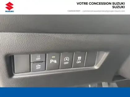 Photo 8 Suzuki Swift  1.2 Dualjet Hybrid 83ch Privilège AllGrip