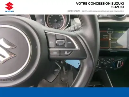 Photo 13 Suzuki Swift  1.2 Dualjet Hybrid 83ch Privilège AllGrip