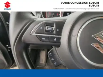 Photo 12 Suzuki Swift  1.2 Dualjet Hybrid 83ch Privilège AllGrip