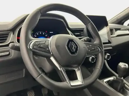 Photo 14 Renault Captur  1.3 TCe 140ch FAP Rive Gauche