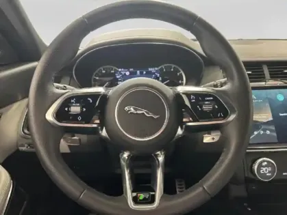 Photo 11 Jaguar E-Pace  P300e PHEV R-Dynamic SE BVA AWD