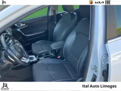 Photo 8 Kia Xceed  1.6 GDi 105ch + Plug-In 60.5ch Active DCT6