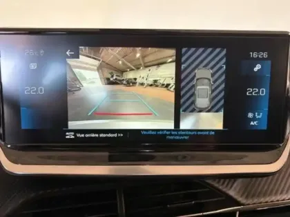 Photo 6 Peugeot 2008  1.2 130  Allure Pack EAT8 GPS Camera LED