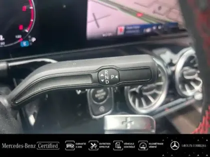 Photo 9 Mercedes GLA  180 d 116ch AMG Line 8G-DCT