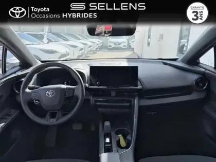 Photo 7 Toyota C-HR  1.8 Hybride 140ch Dynamic NG23
