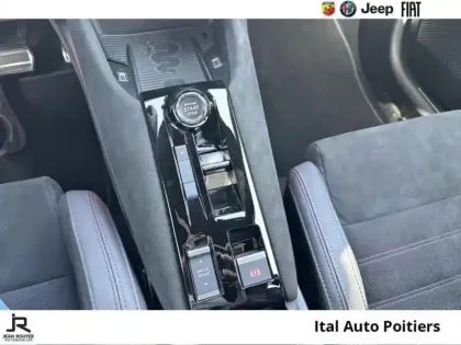 Photo 14 Alfa Romeo Junior  Elettrica 280ch Veloce