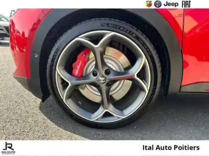 Photo 9 Alfa Romeo Junior  Elettrica 280ch Veloce