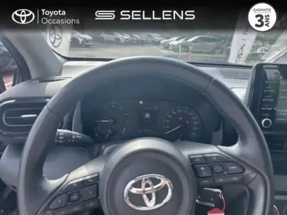 Photo 12 Toyota Yaris  120 VVT-i Dynamic 5p MY22
