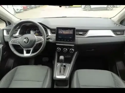 Photo 8 Renault Captur  1.6 E-Tech hybride 145ch Evolution