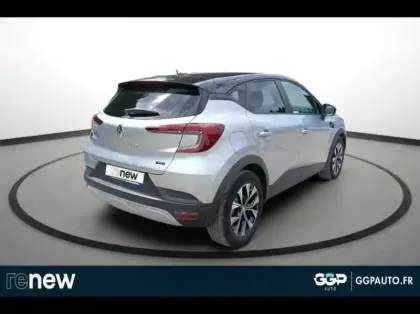 Photo 5 Renault Captur  1.6 E-Tech hybride 145ch Evolution
