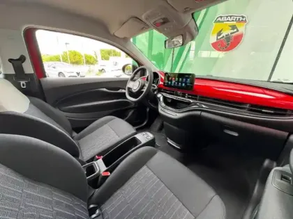 Photo 7 Fiat 500  e 118ch Icône