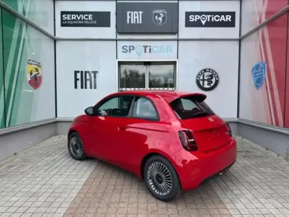 Photo 5 Fiat 500  e 118ch Icône