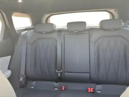 Photo 7 Ford Explorer  286ch Extended Range 77kWh Pack Premium RWD