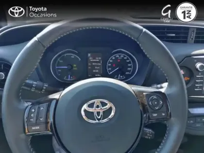 Photo 12 Toyota Yaris  100h Dynamic 5p