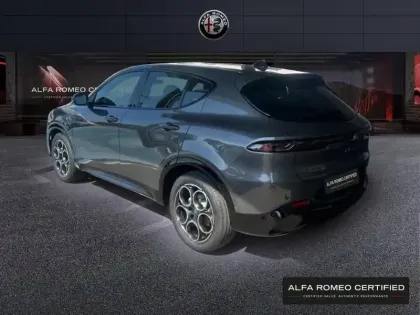 Photo 19 Alfa Romeo Tonale  1.5 Ibrida 175ch TI TCT