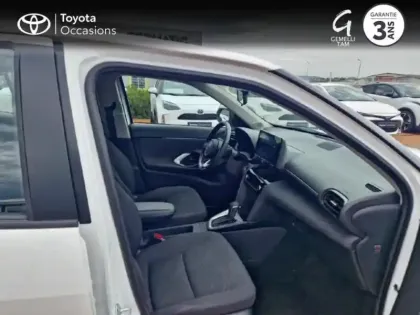 Photo 5 Toyota Yaris  Cross 116h Dynamic MC24