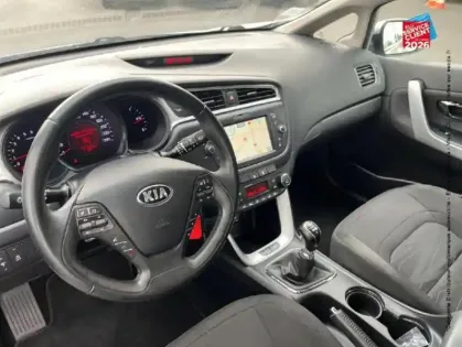 Photo 14 Kia Ceed Cee'd SW 1.6 CRDi 136ch ISG Active