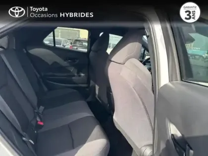 Photo 12 Toyota C-HR  2.0 Hybride 200ch Design MY25