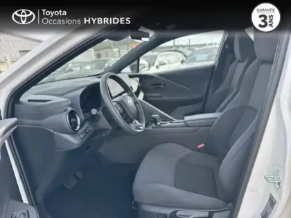 Photo 8 Toyota C-HR  2.0 Hybride 200ch Design MY25