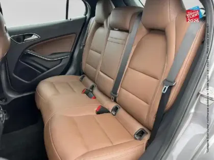 Photo 10 Mercedes GLA  200 d Fascination 4Matic 7G-DCT