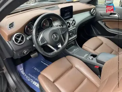 Photo 14 Mercedes GLA  200 d Fascination 4Matic 7G-DCT