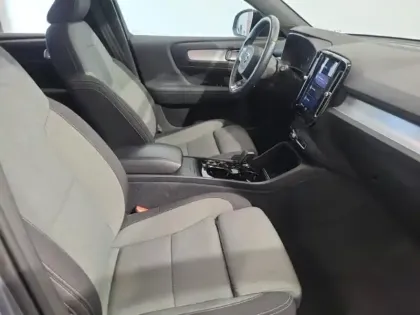 Photo 9 Volvo XC40  B3 163ch Plus DCT 7