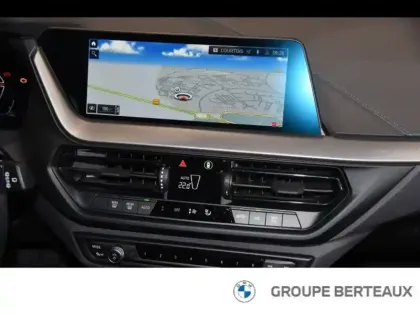 Photo 13 BMW Serie 1 Série 1 116dA 116ch M Sport DKG7