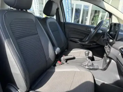 Photo 10 Ford Ecosport  1.0 EcoBoost 100ch Titanium Euro6.2