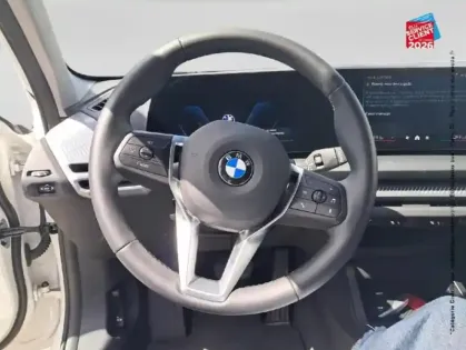 Photo 26 BMW Serie 1 Série 1 120dA 163ch M Sport Design DKG7 Camera GPS