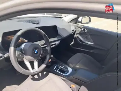 Photo 14 BMW Serie 1 Série 1 120dA 163ch M Sport Design DKG7 Camera GPS