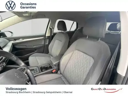 Photo 26 Volkswagen Golf  2.0 TDI 150ch VW Edition DSG7
