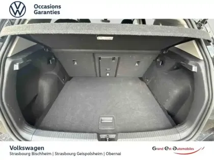 Photo 24 Volkswagen Golf  2.0 TDI 150ch VW Edition DSG7
