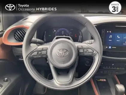 Photo 8 Toyota Aygo  X 116h Graphic