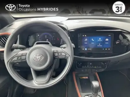 Photo 7 Toyota Aygo  X 116h Graphic