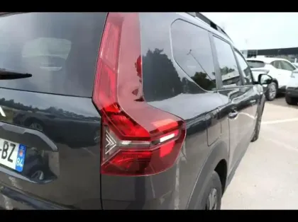 Photo 13 Dacia Jogger  1.0 ECO-G 100ch Extreme 5 places